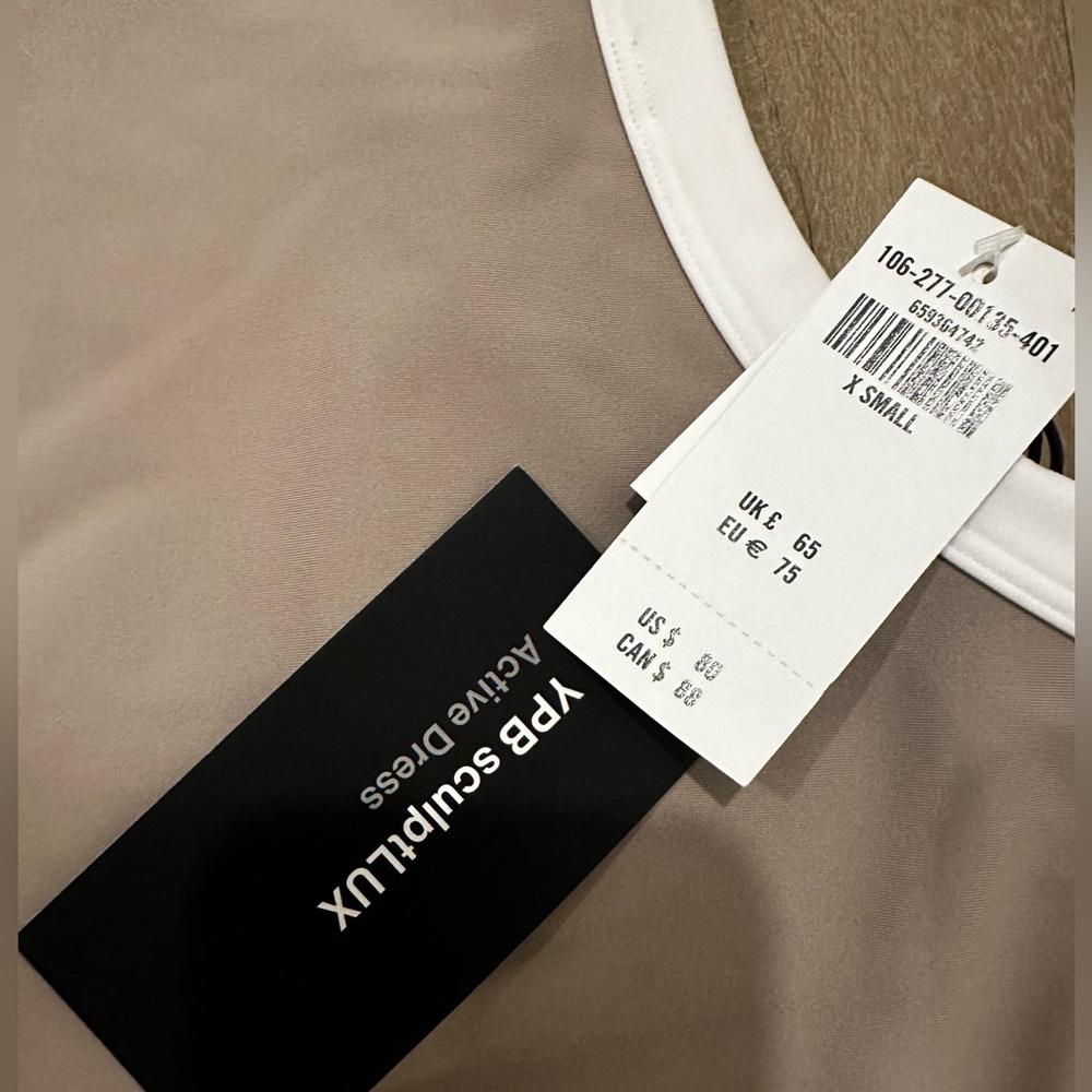 NWT never worn Abercrombie & Fitch Taupe Mini Dress with White Trim - Picture 4 of 4